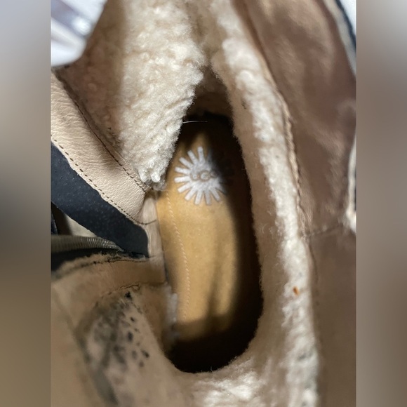 EUC UGG NEEVAH WOMEN BOOTS SUEDE BLACK US 8 - Picture 12 of 16